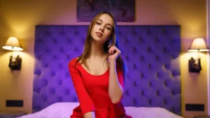 Modelos webcam en estudio privado en el sur de Cali, mujeres reales entre 18 y 30 años, trabajando con privacidad, respaldo y proyección internacional.